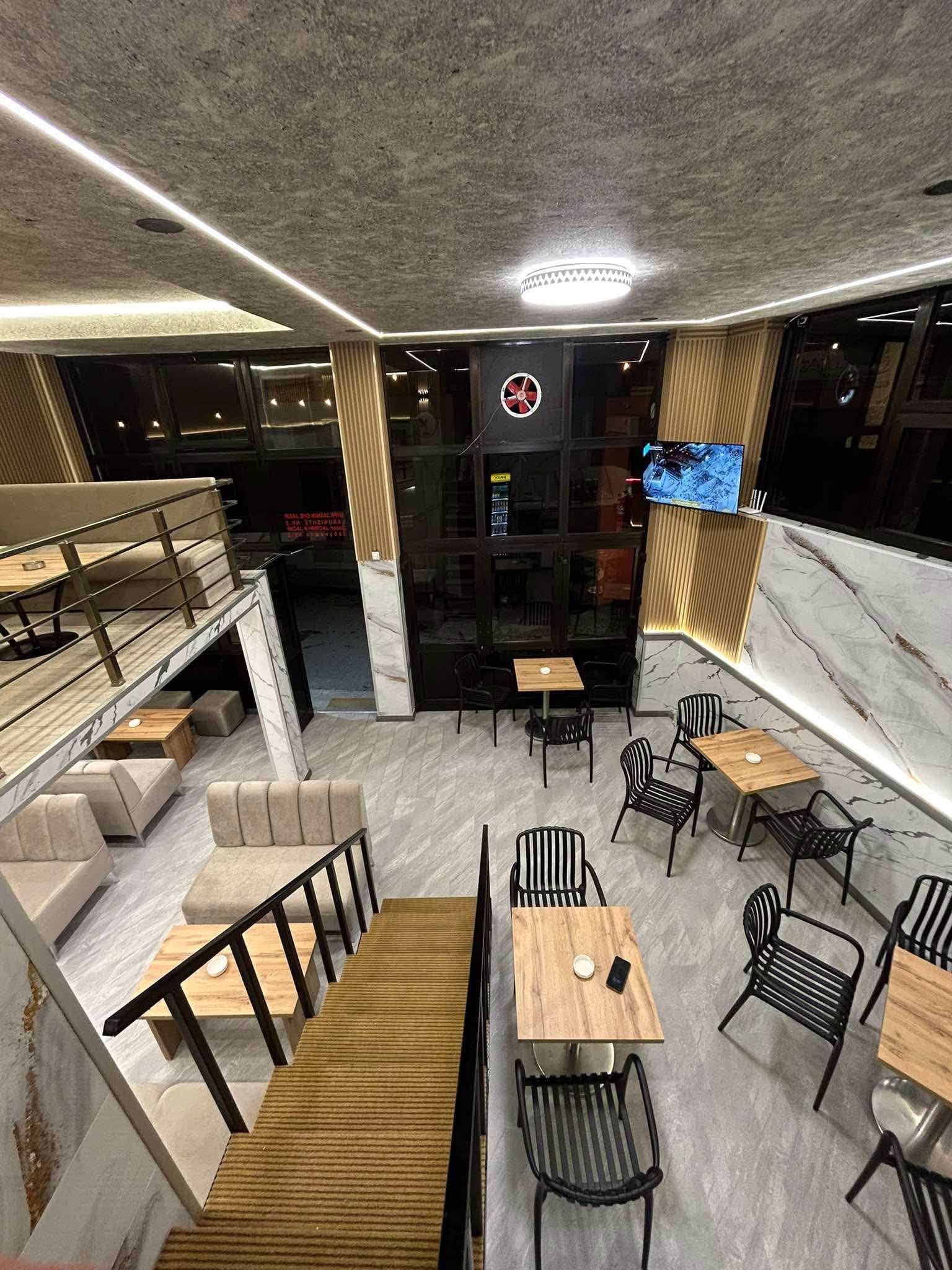 Еве како се реновираше познатиот кафич „Балмен“ во Лабуништа!